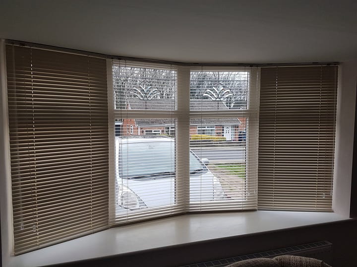 Sleek Venetian Blinds in Various Colours